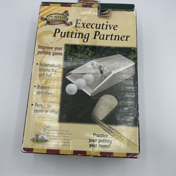 Clubhouse Collection Executive Golf Putting Partner Trainer With Ball Return - Picture 2 of 7